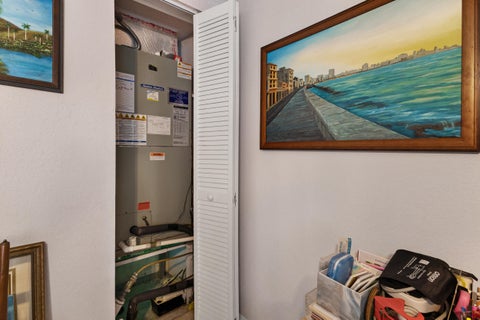 Tiny photo for 3015 Oaktree Lane #Unit 277, Hollywood, FL 33021 (MLS # B26048123)
