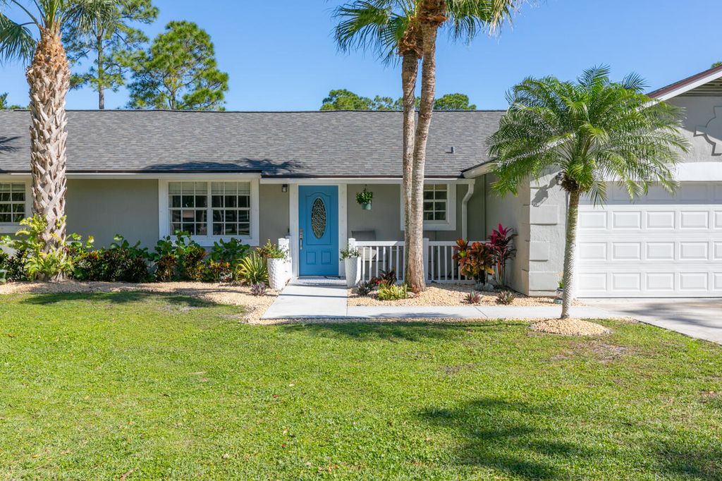 Photo of 12567 175th Road N, Jupiter, FL 33478 (MLS # R10973494)