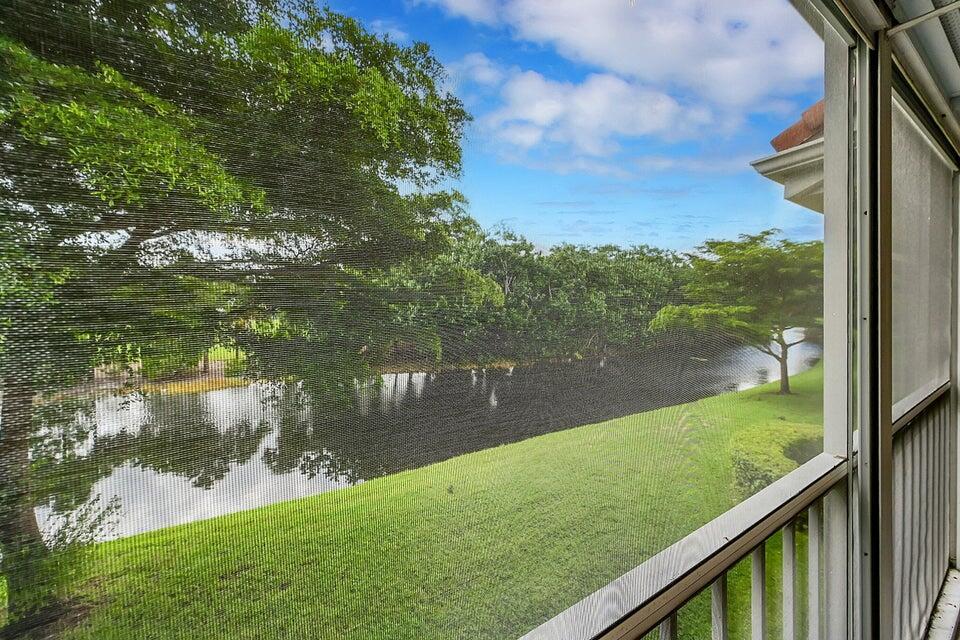 FAIRWAYS AT SOMERSET COND - Residential Lease