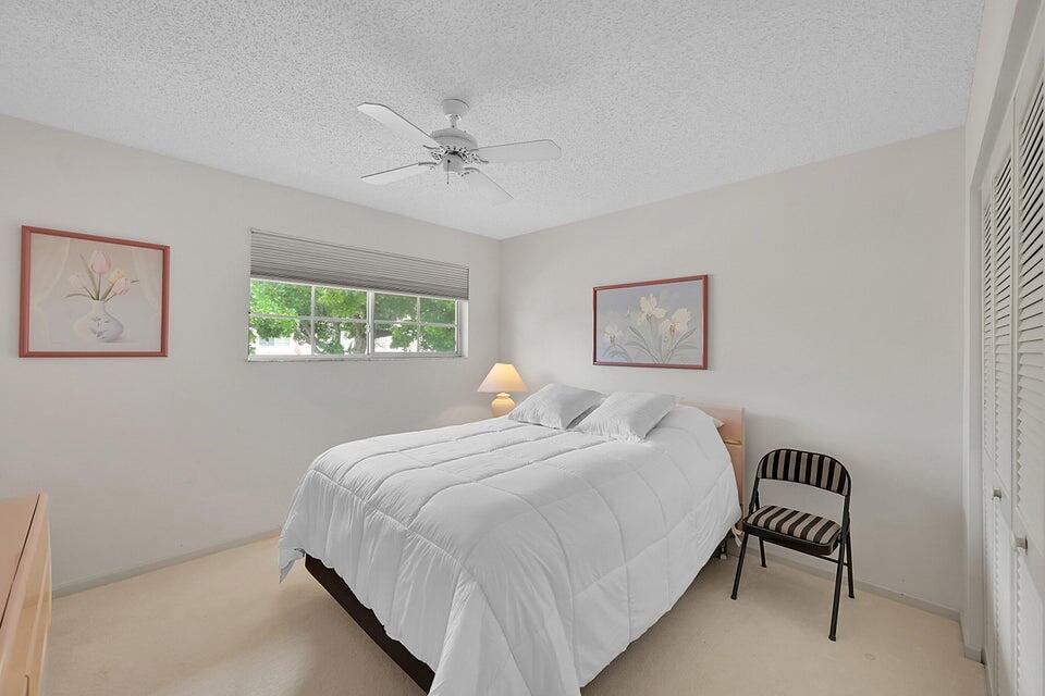 FAIRWAYS AT SOMERSET COND - Residential Lease