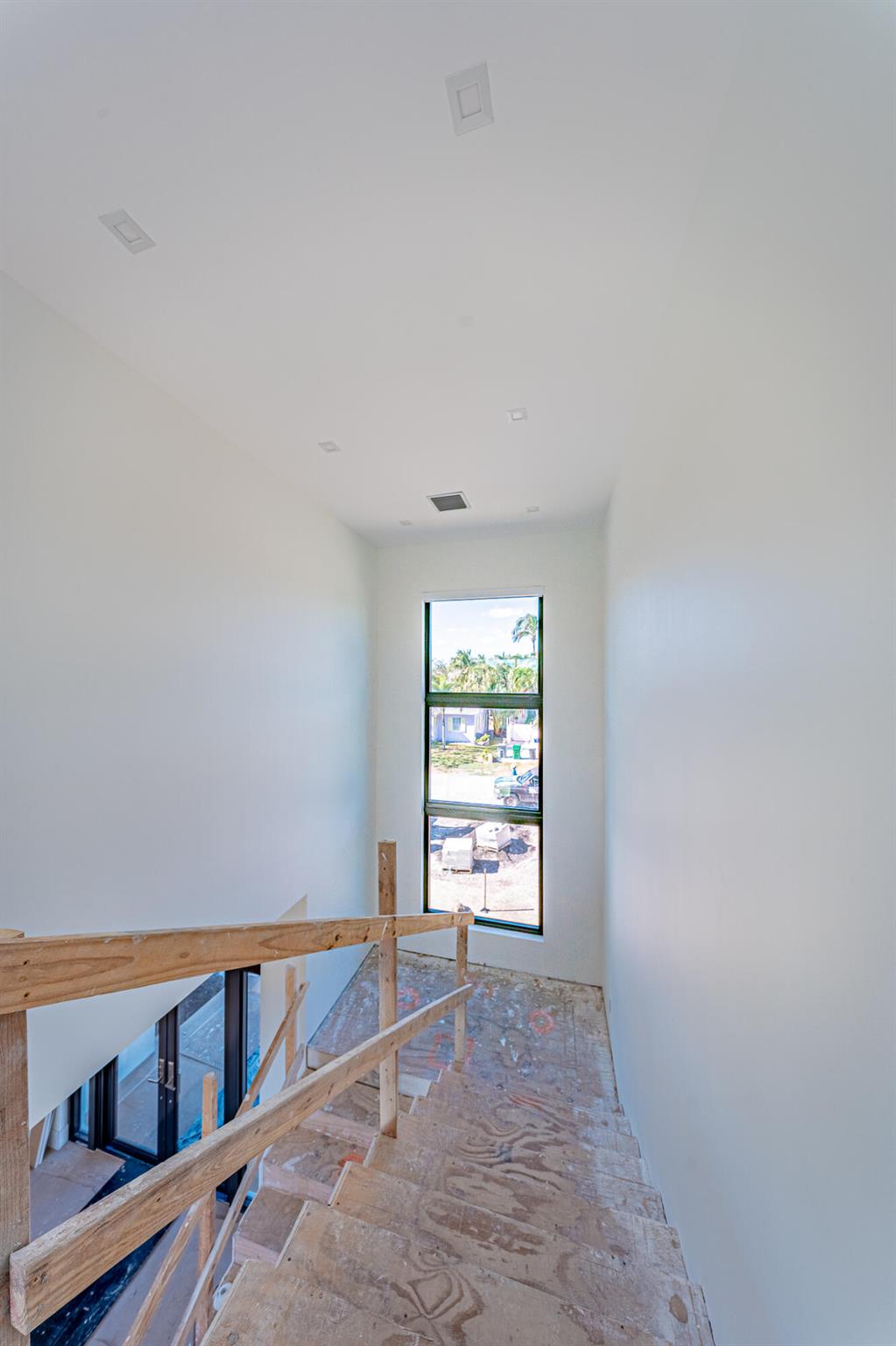 TRADE WINDS ESTATES FIRST - Residential