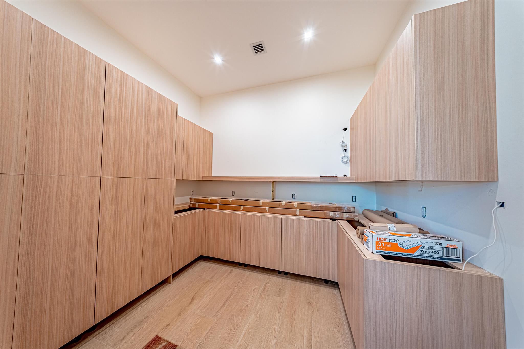 TRADE WINDS ESTATES FIRST - Residential