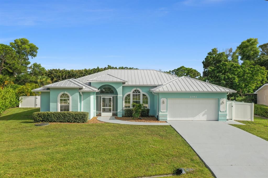 Photo of 2782 SE Ibis Avenue Ave, Port Saint Lucie, FL 34952 (MLS # R10818475)