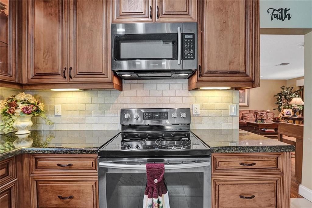 Plantation Secluded Gdns- - Residential
