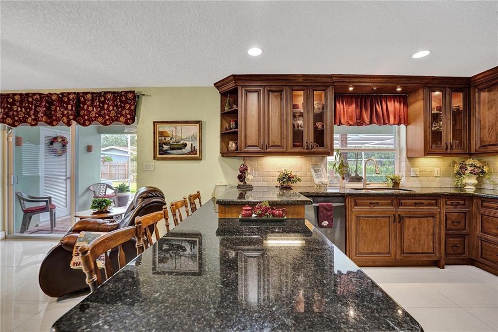 Plantation Secluded Gdns- - Residential