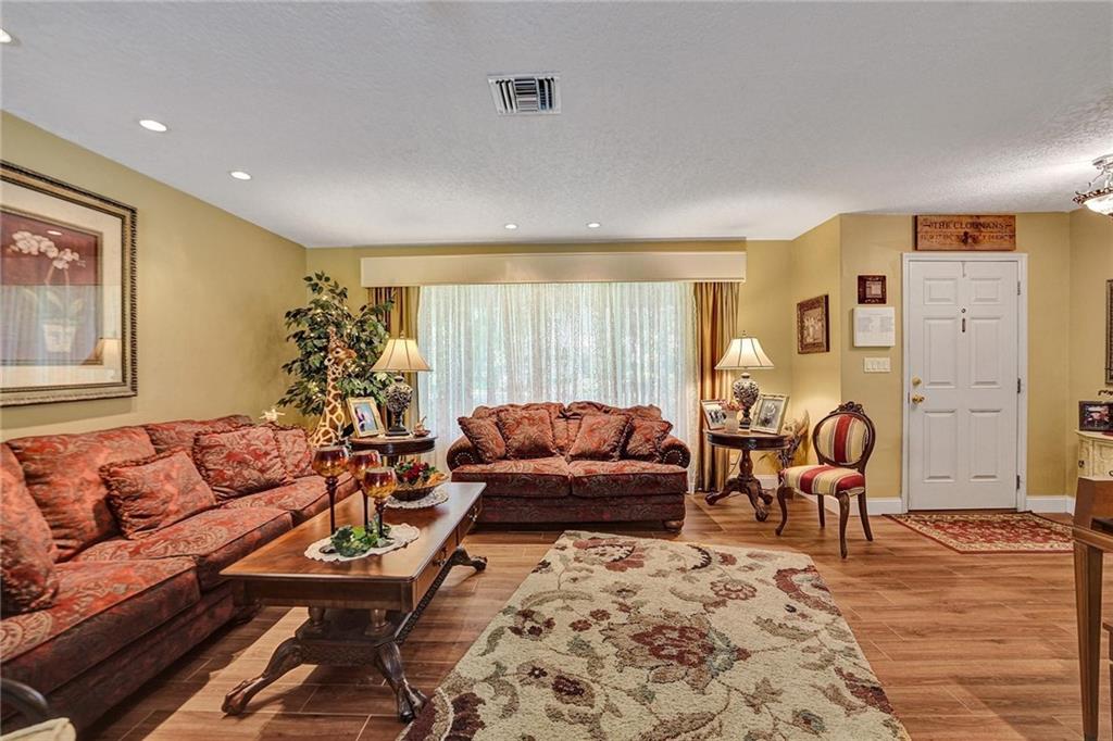 Plantation Secluded Gdns- - Residential