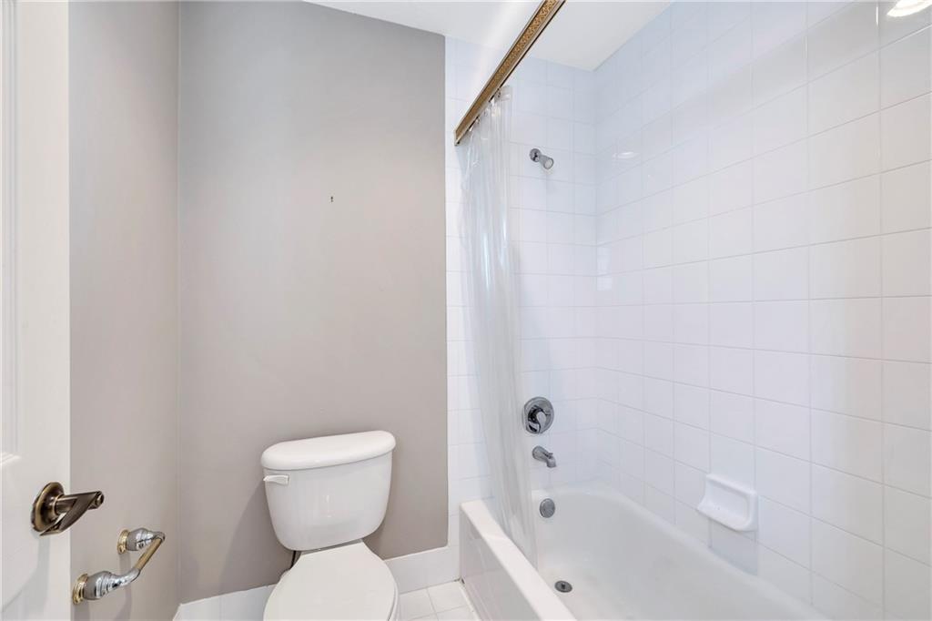 Wyndham Lakes East 159-50 - Residential