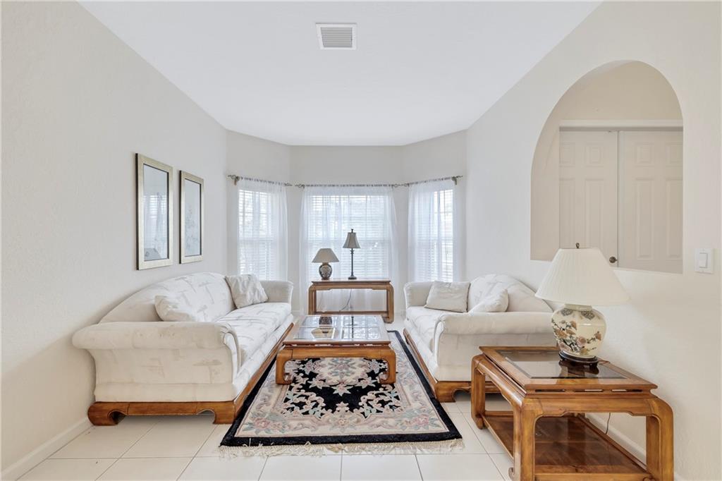 Wyndham Lakes East 159-50 - Residential