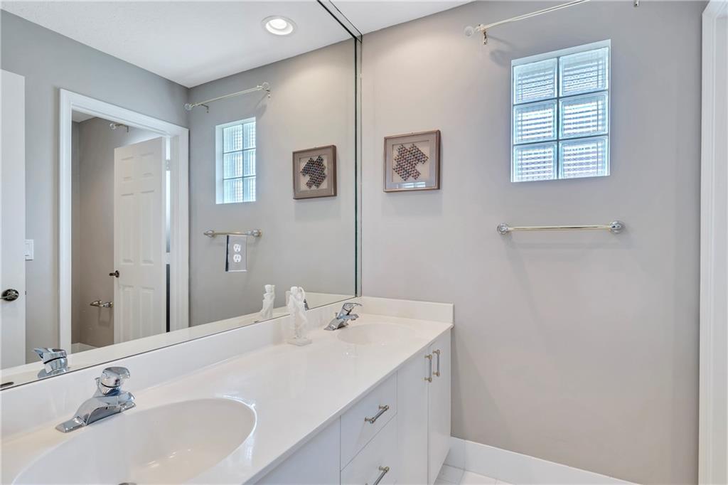 Wyndham Lakes East 159-50 - Residential