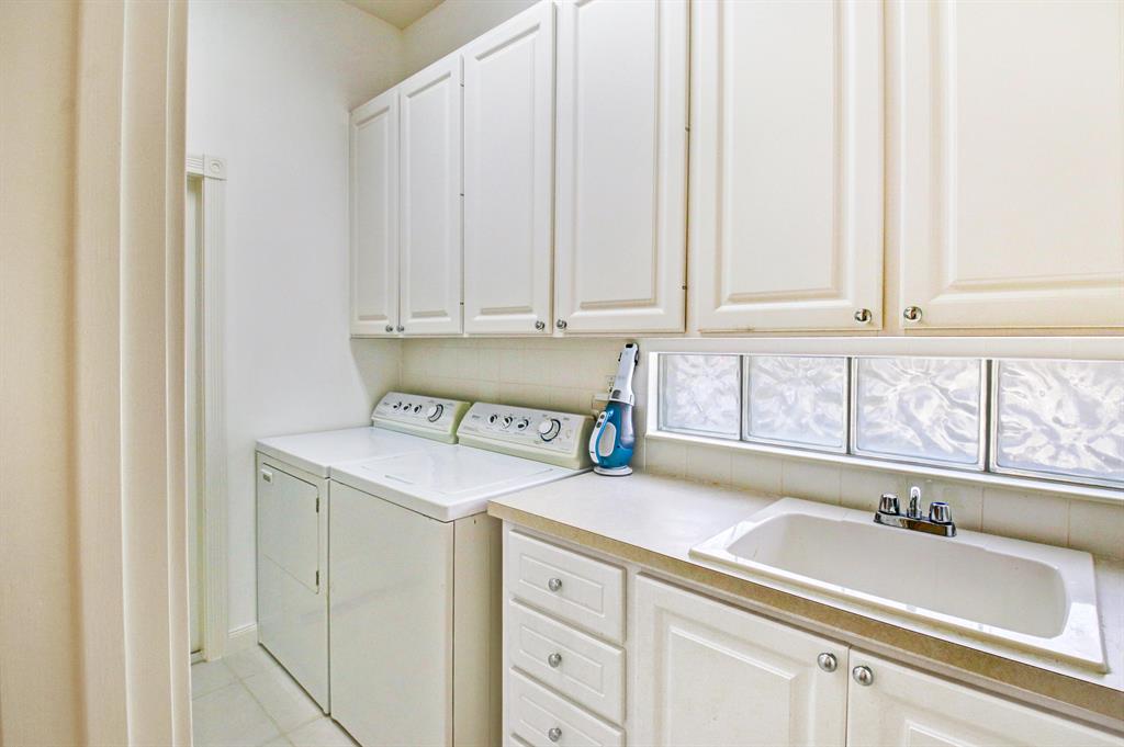 RETREAT - Residential