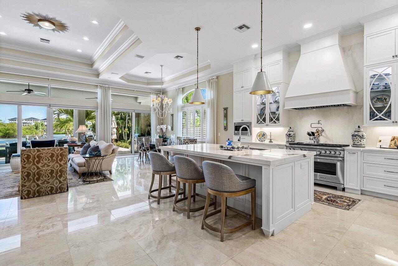 WATERS EDGE EST - Residential