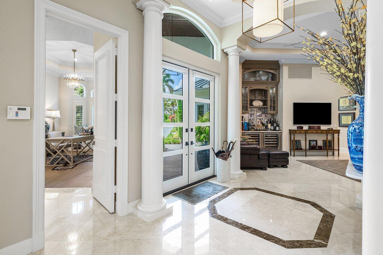 WATERS EDGE EST - Residential