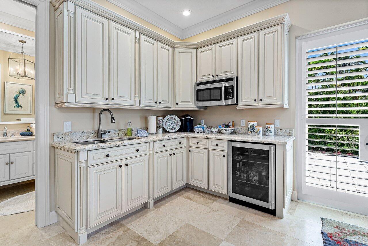 WATERS EDGE EST - Residential