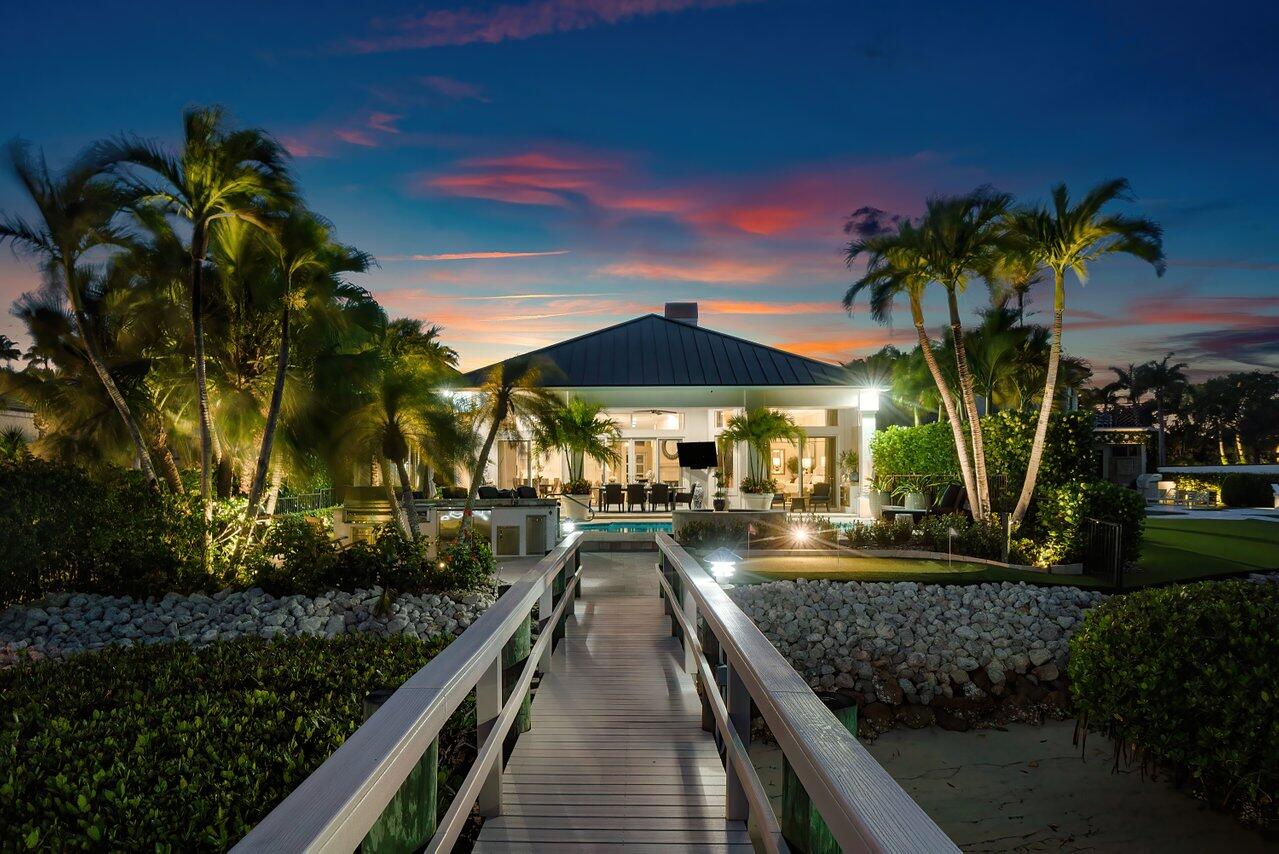 WATERS EDGE EST - Residential