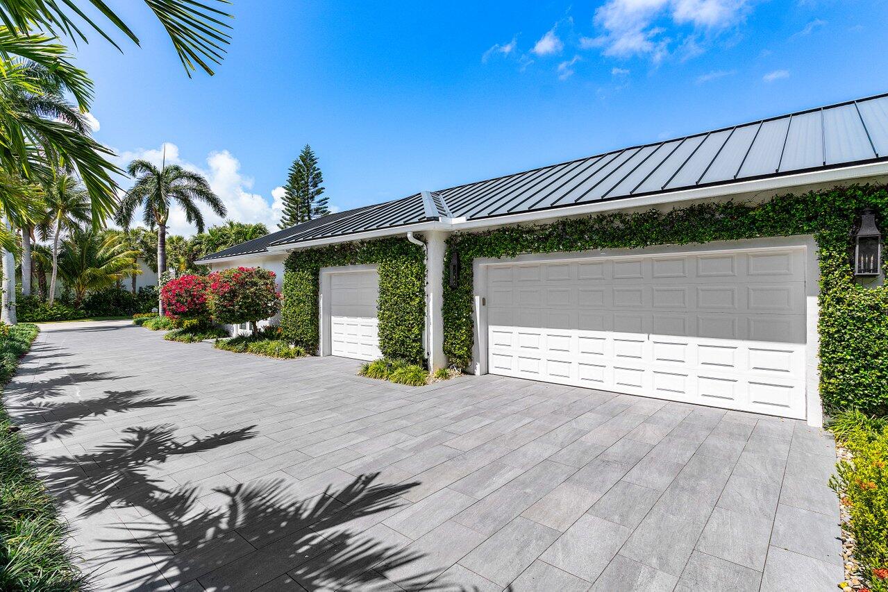 WATERS EDGE EST - Residential