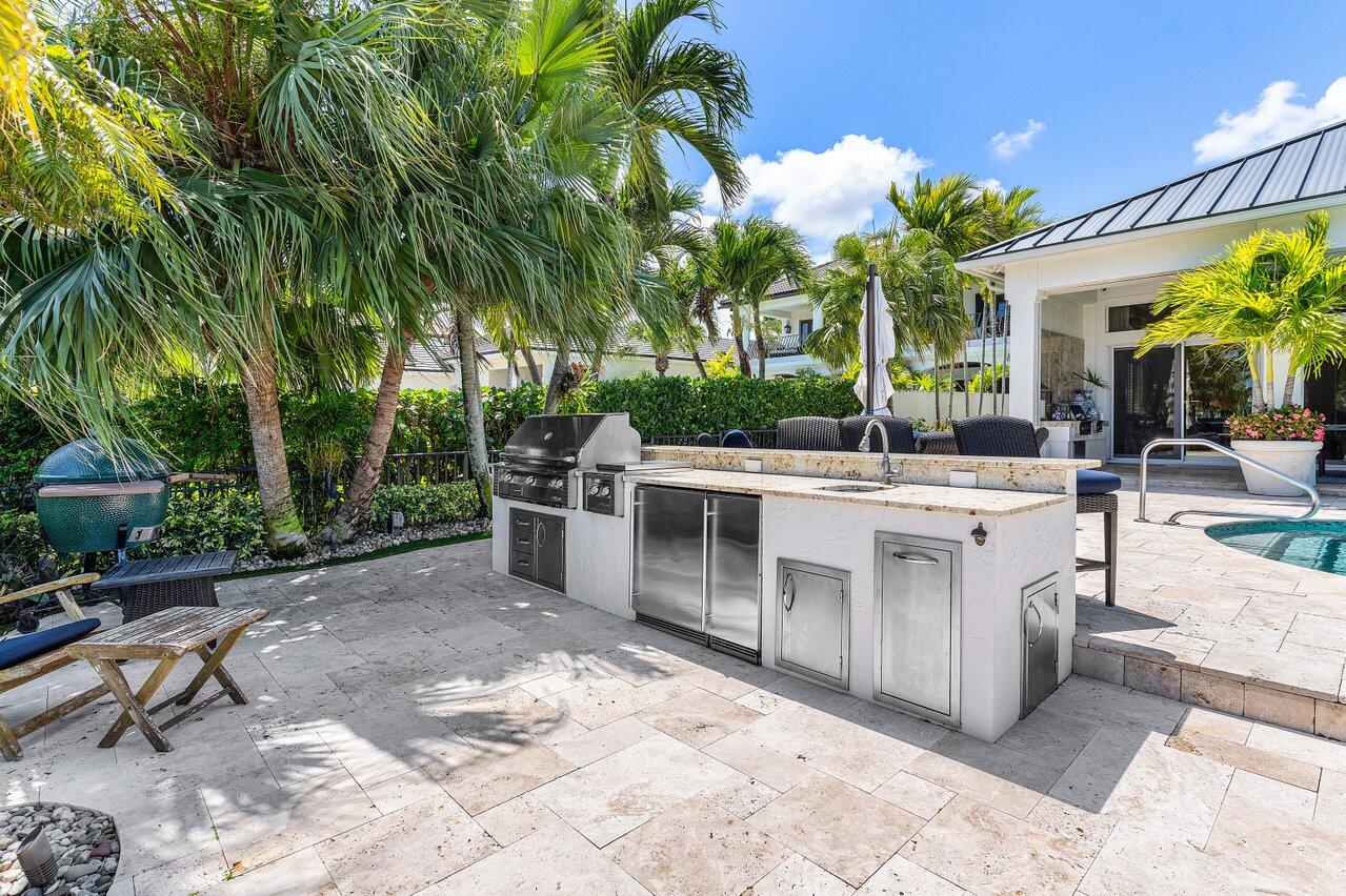 WATERS EDGE EST - Residential