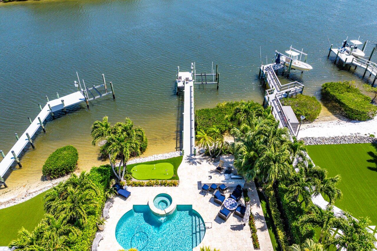 WATERS EDGE EST - Residential