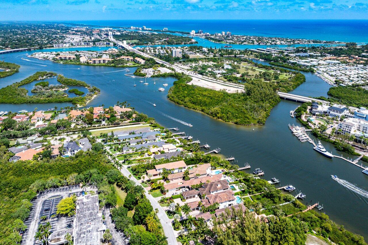 WATERS EDGE EST - Residential