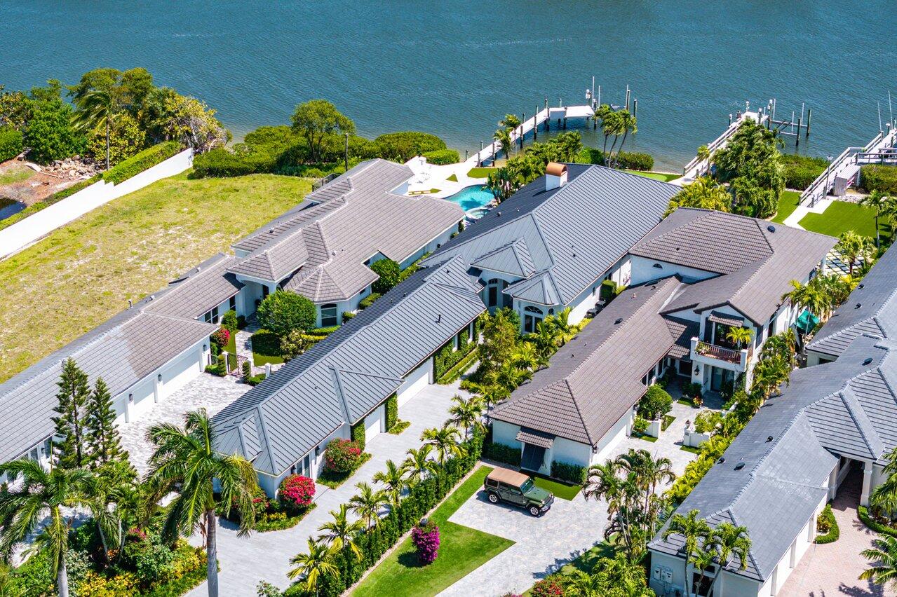 WATERS EDGE EST - Residential