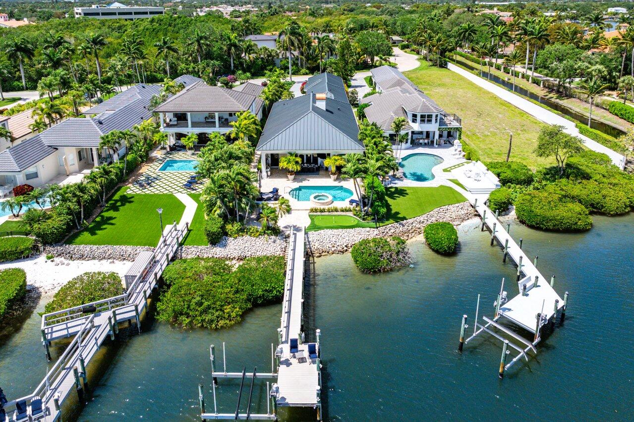 WATERS EDGE EST - Residential