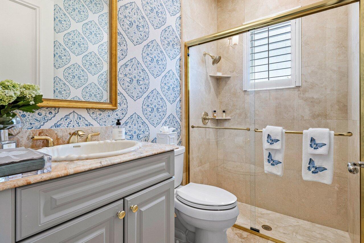 WATERS EDGE EST - Residential