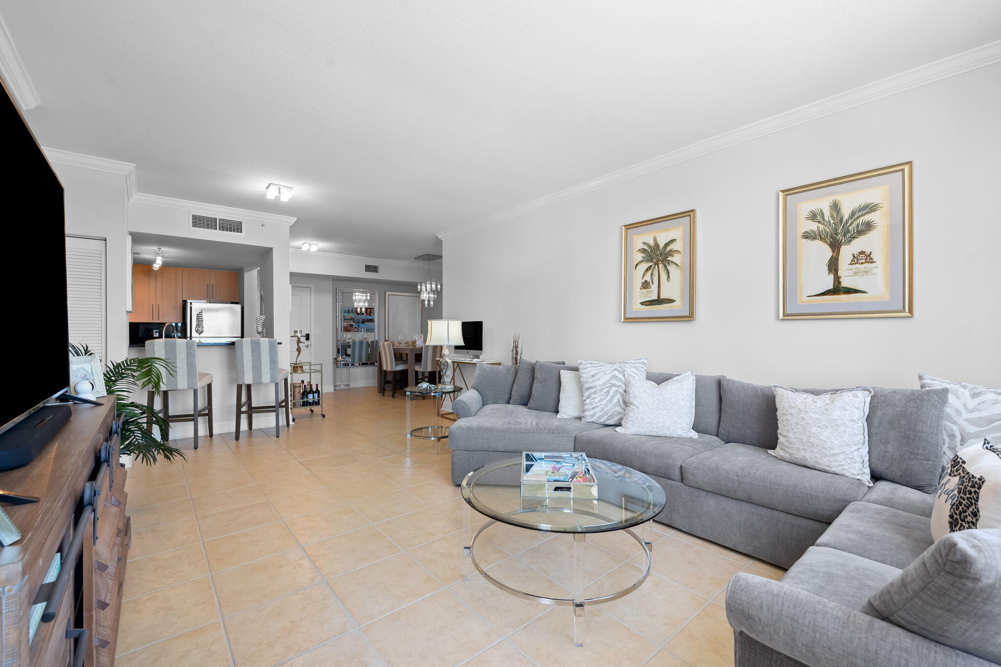 511 SE 5 Avenue 1409