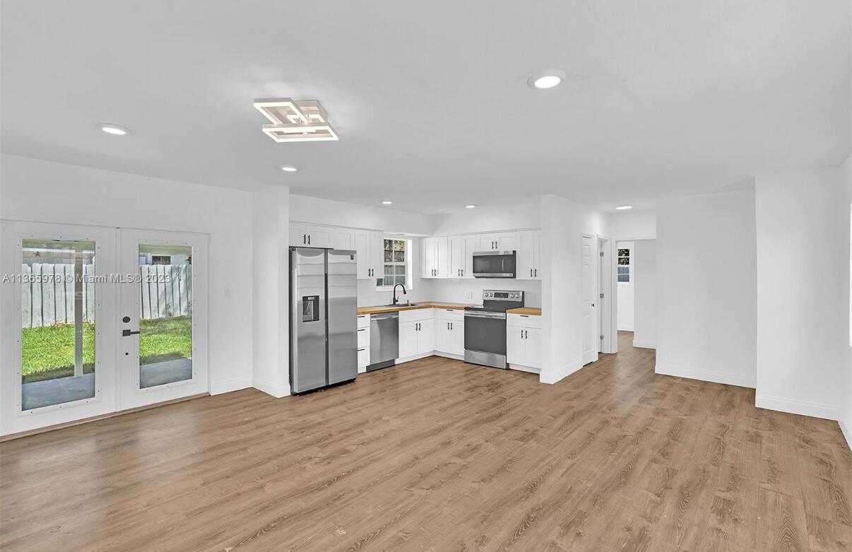 GOLF VIEW HEIGHTS - Residential