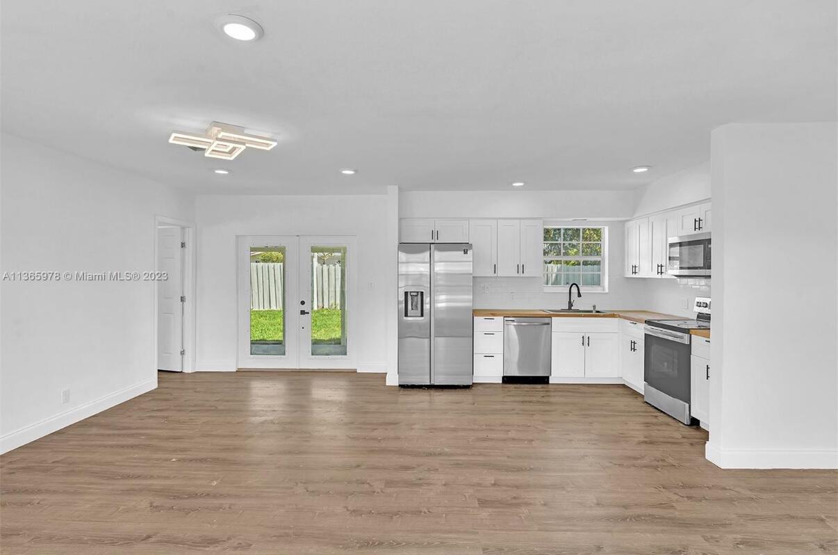 GOLF VIEW HEIGHTS - Residential