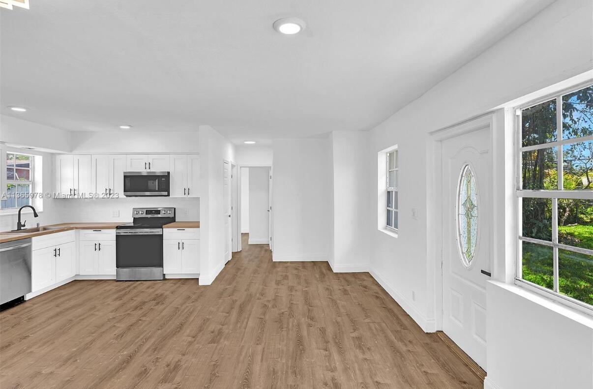 GOLF VIEW HEIGHTS - Residential