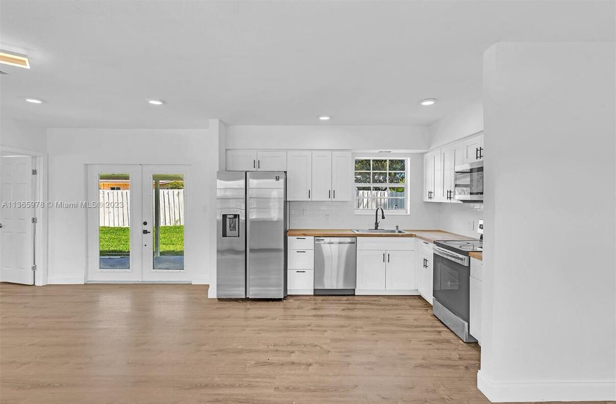 GOLF VIEW HEIGHTS - Residential