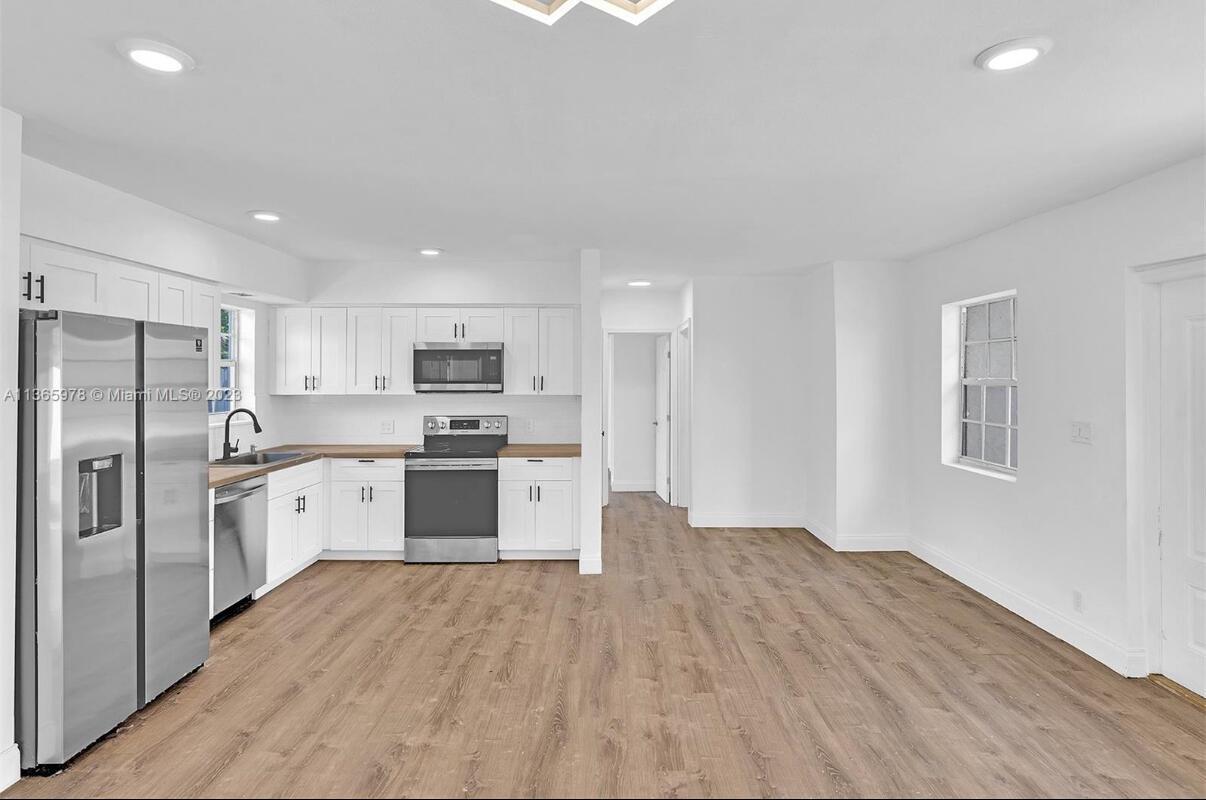 GOLF VIEW HEIGHTS - Residential
