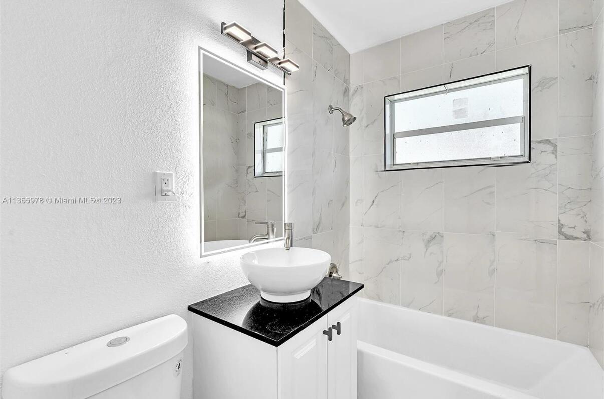 GOLF VIEW HEIGHTS - Residential