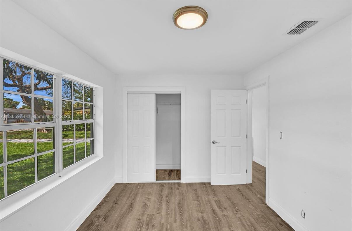 GOLF VIEW HEIGHTS - Residential