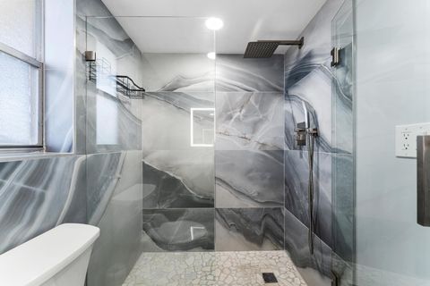Tiny photo for 3654 Via Poinciana #504, Lake Worth, FL 33467 (MLS # B26002633)