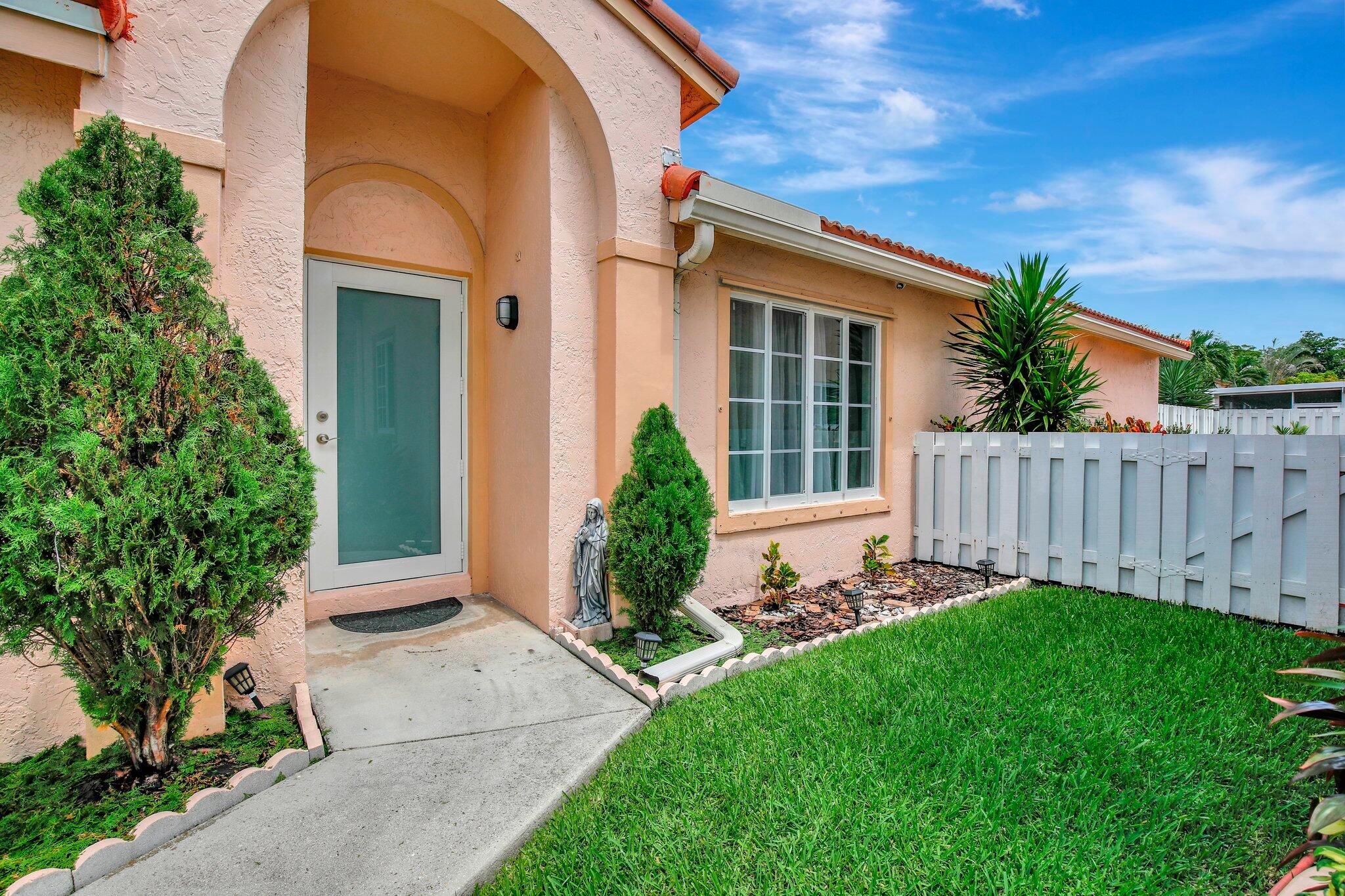 1266 NW 126th Terrace, Sunrise, FL, 33323/$530,000 1 1266 NW 126th Terrace
