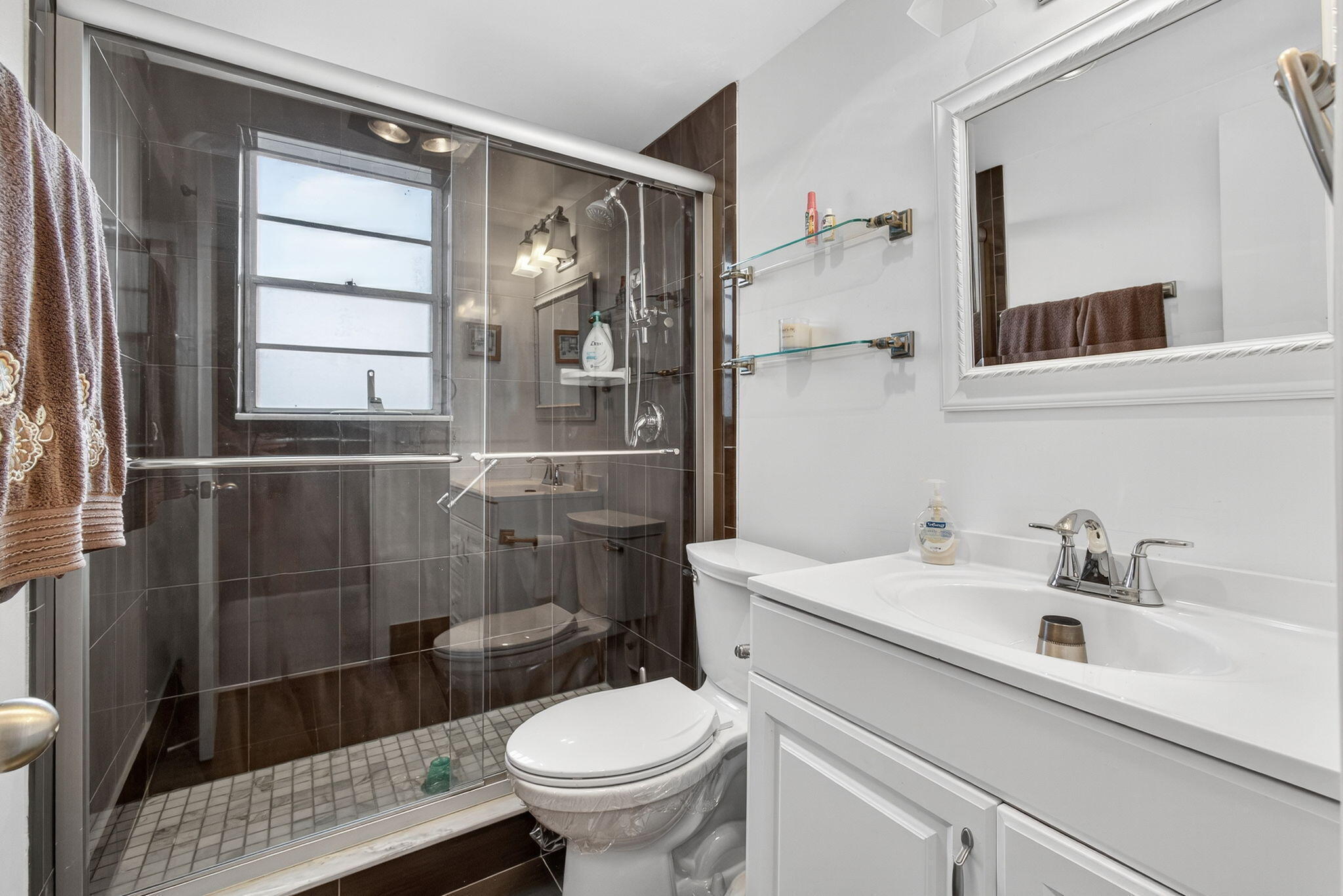 EASTHAMPTON CONDO - Residential
