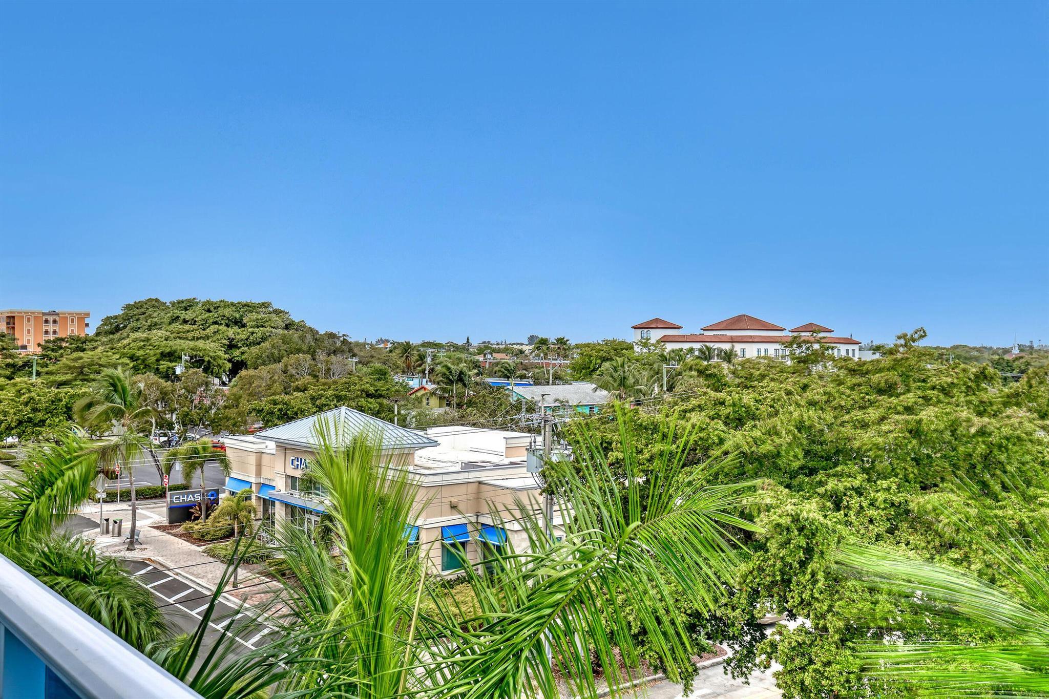 ONE LUXURY CONDO - Residential