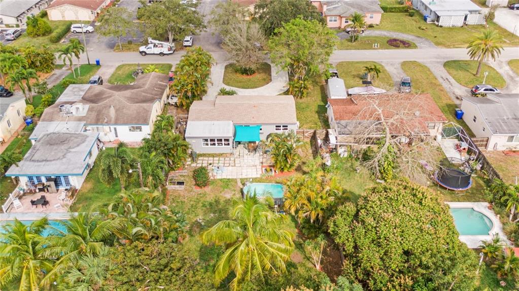 Hollywood Little Ranches - Residential