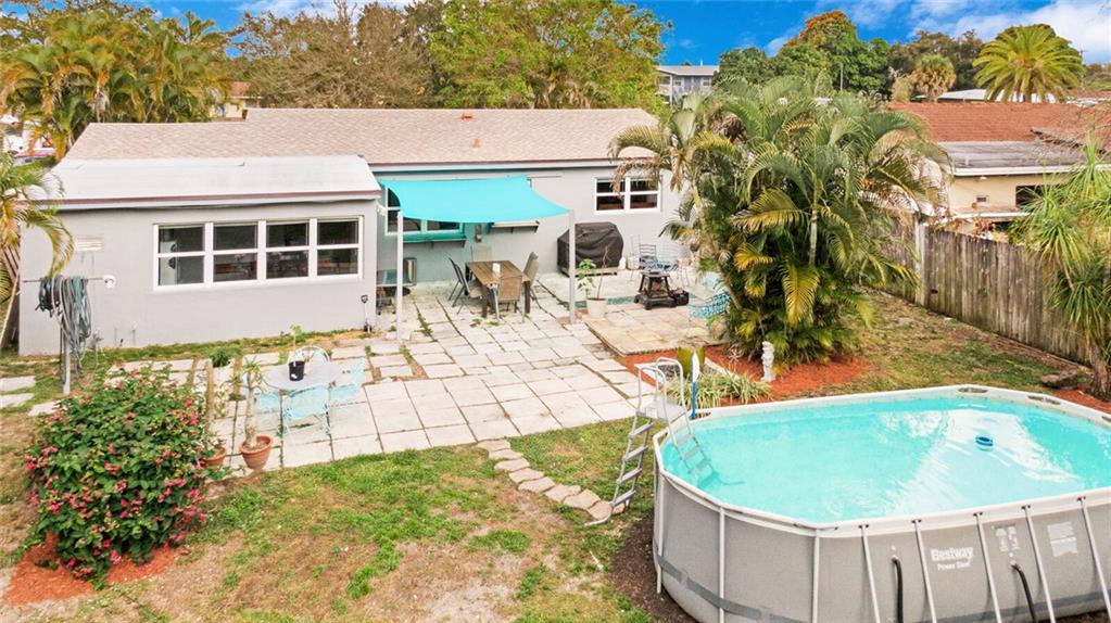 Hollywood Little Ranches - Residential