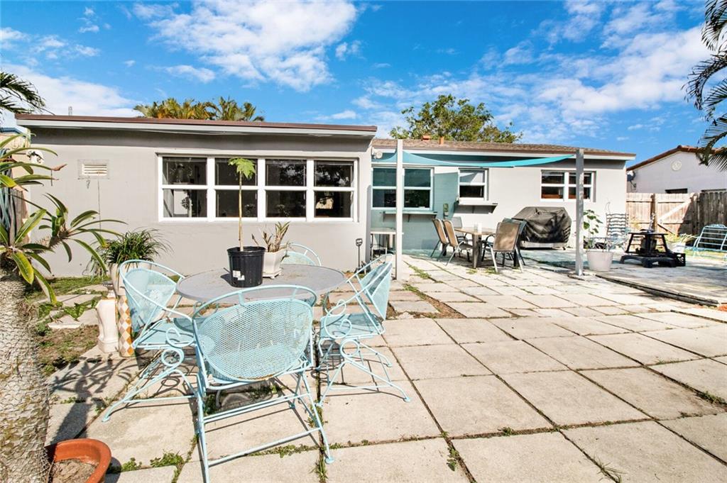 Hollywood Little Ranches - Residential