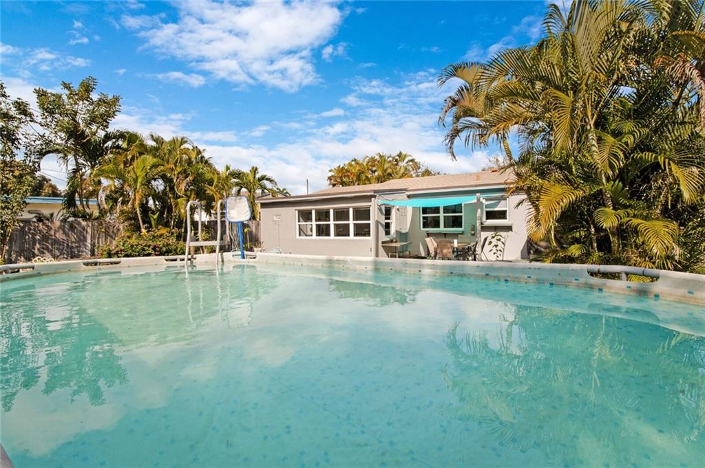 Hollywood Little Ranches - Residential