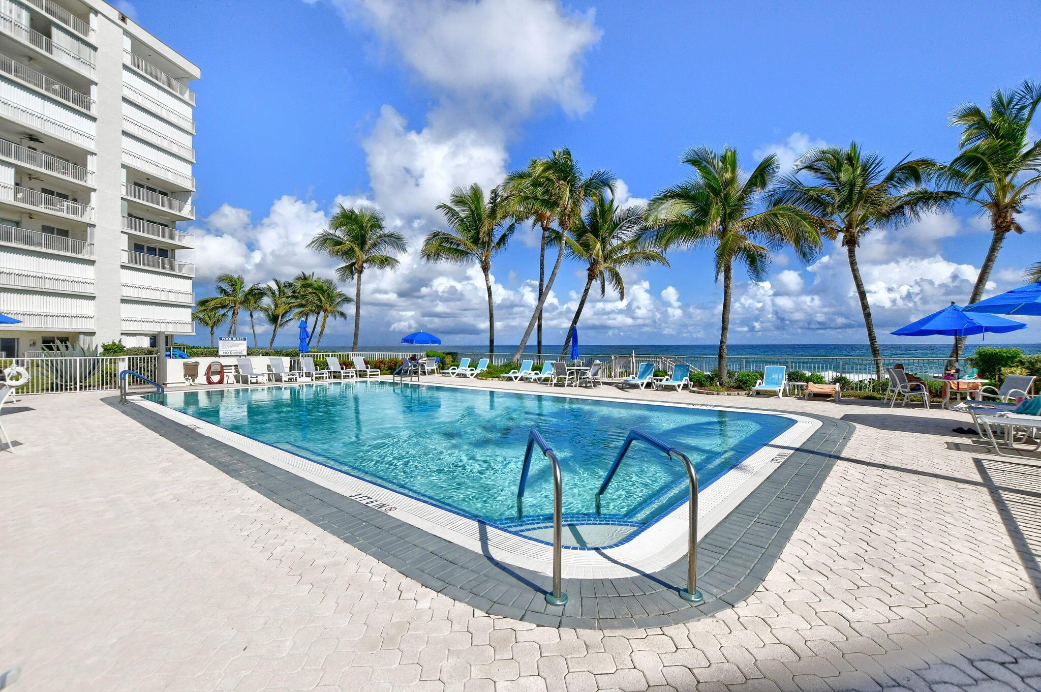 PENTHOUSE TOWERS CONDO - Residential