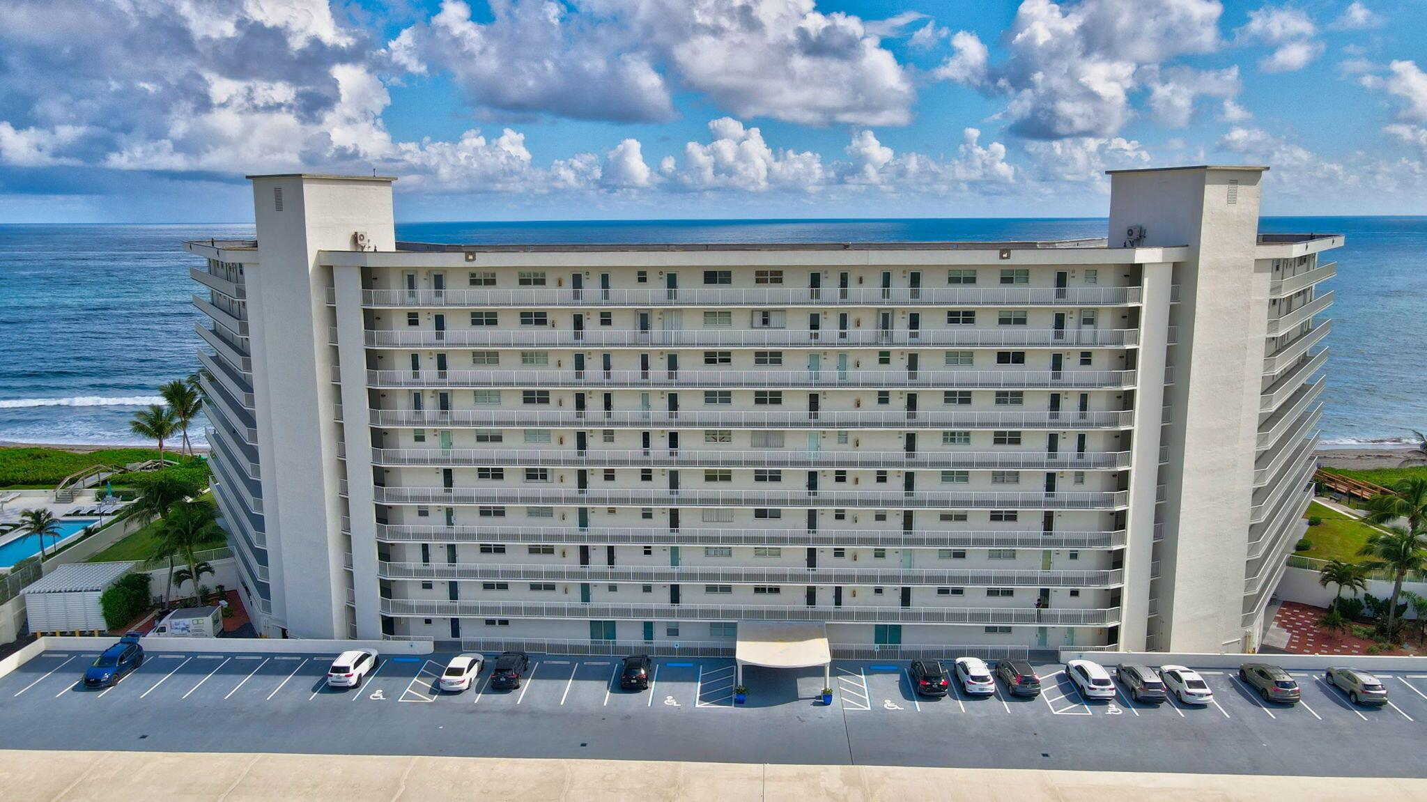 PENTHOUSE TOWERS CONDO - Residential