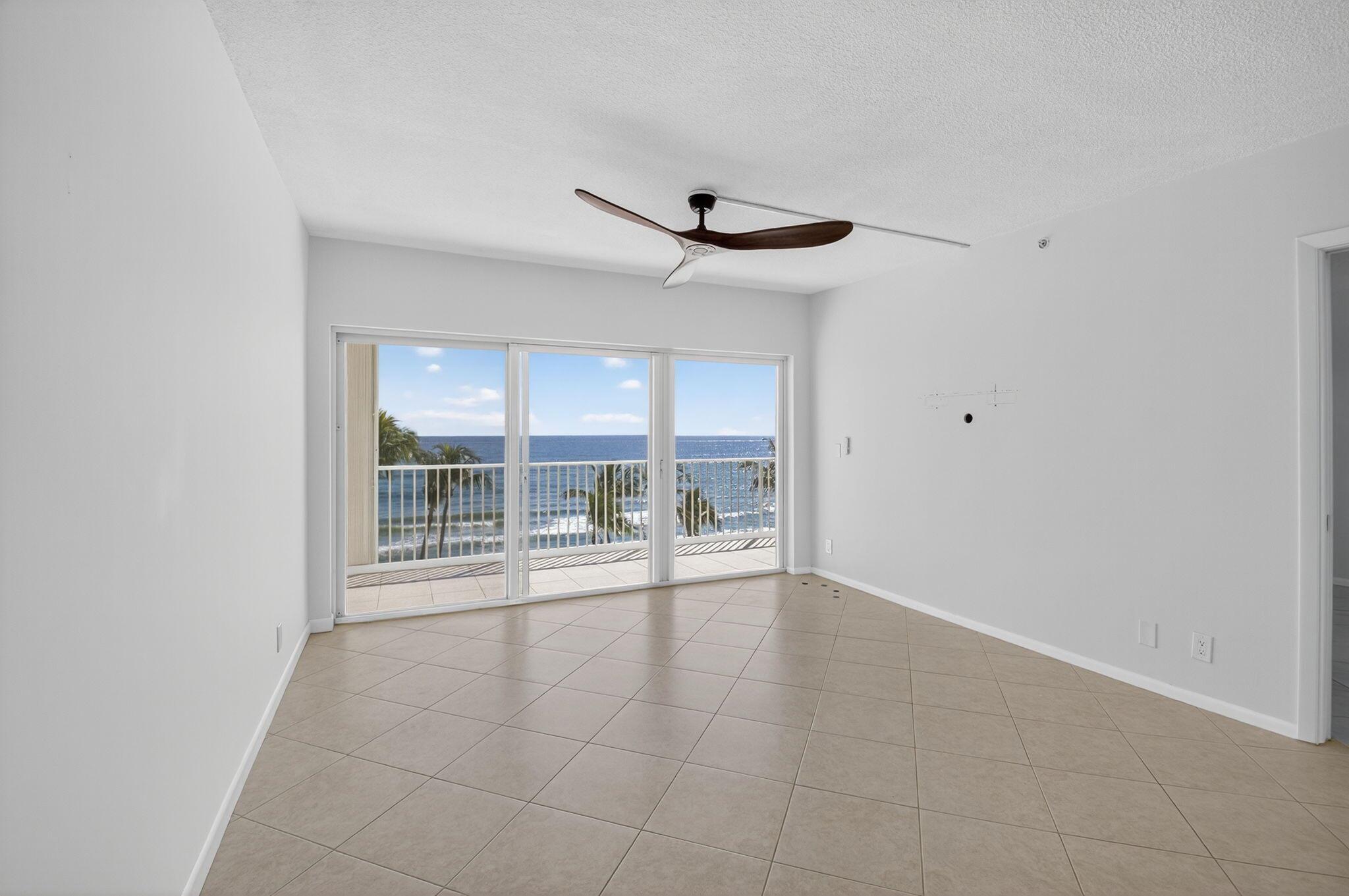 PENTHOUSE TOWERS CONDO - Residential