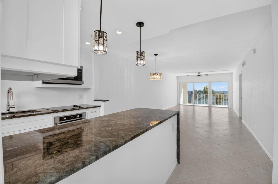 3101 S Ocean Boulevard 514