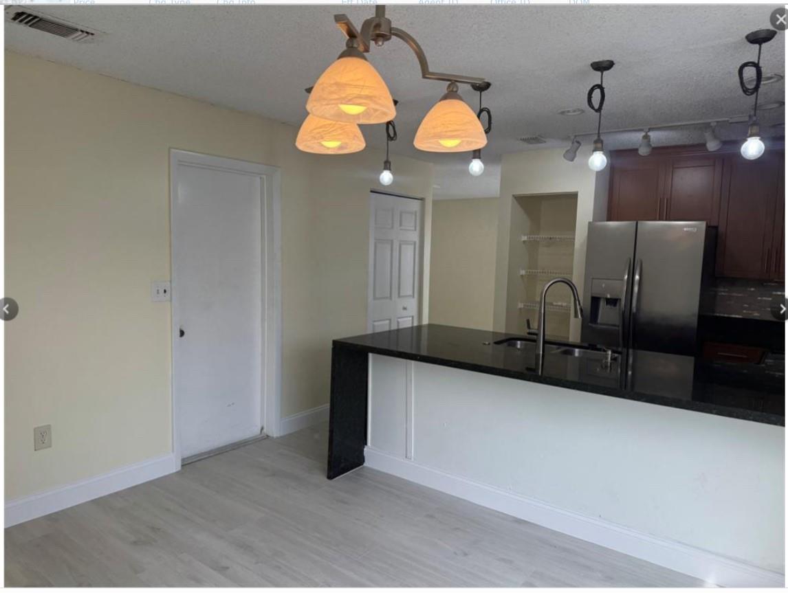 Country Creek of Davie - Residential Lease