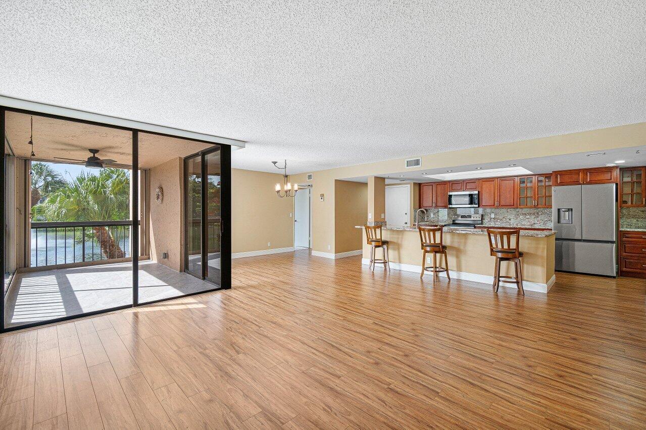 950 Egret Circle 5202, Delray Beach FL 33444
