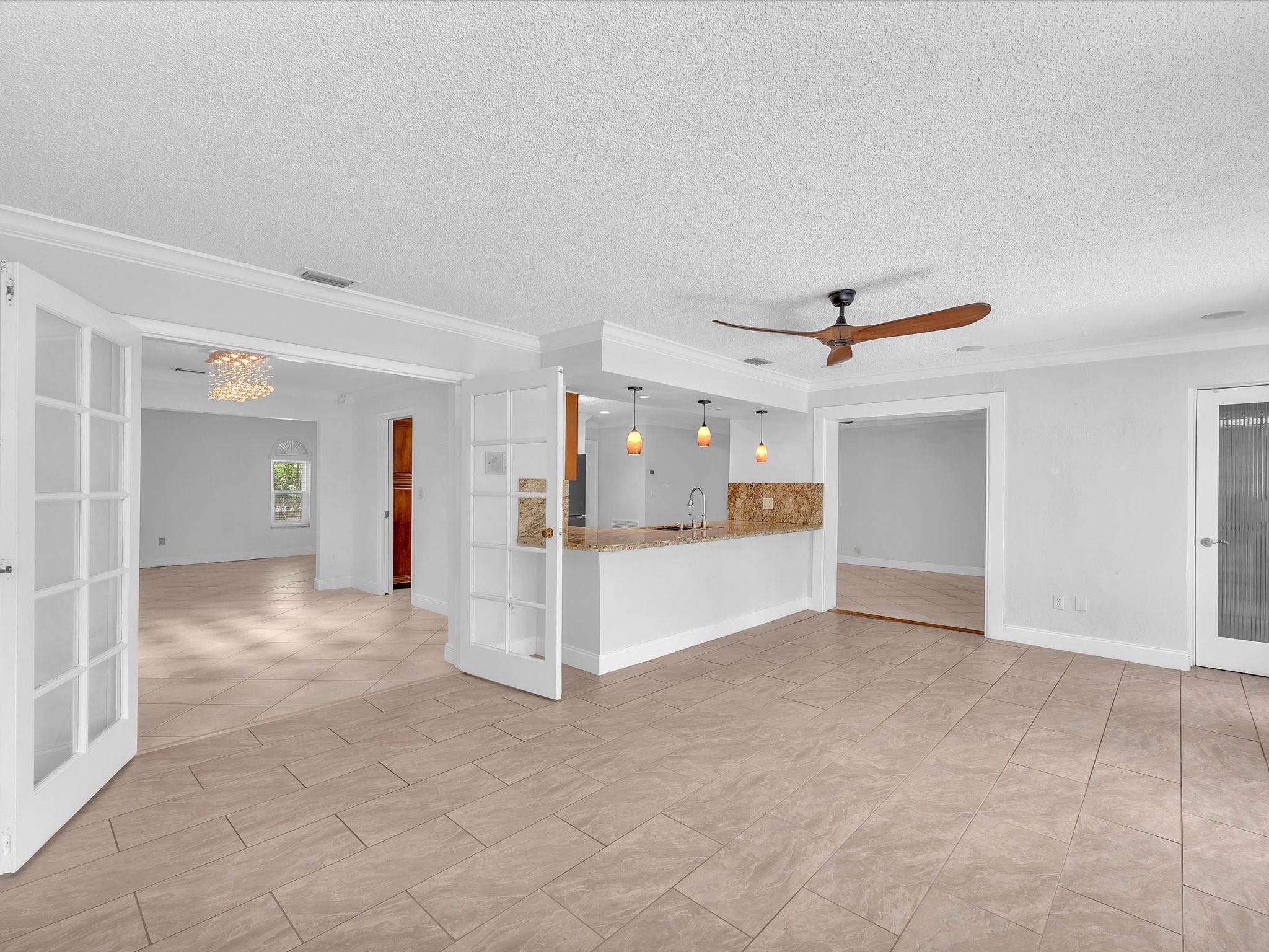 Coral Spgs Country Club - Residential Lease