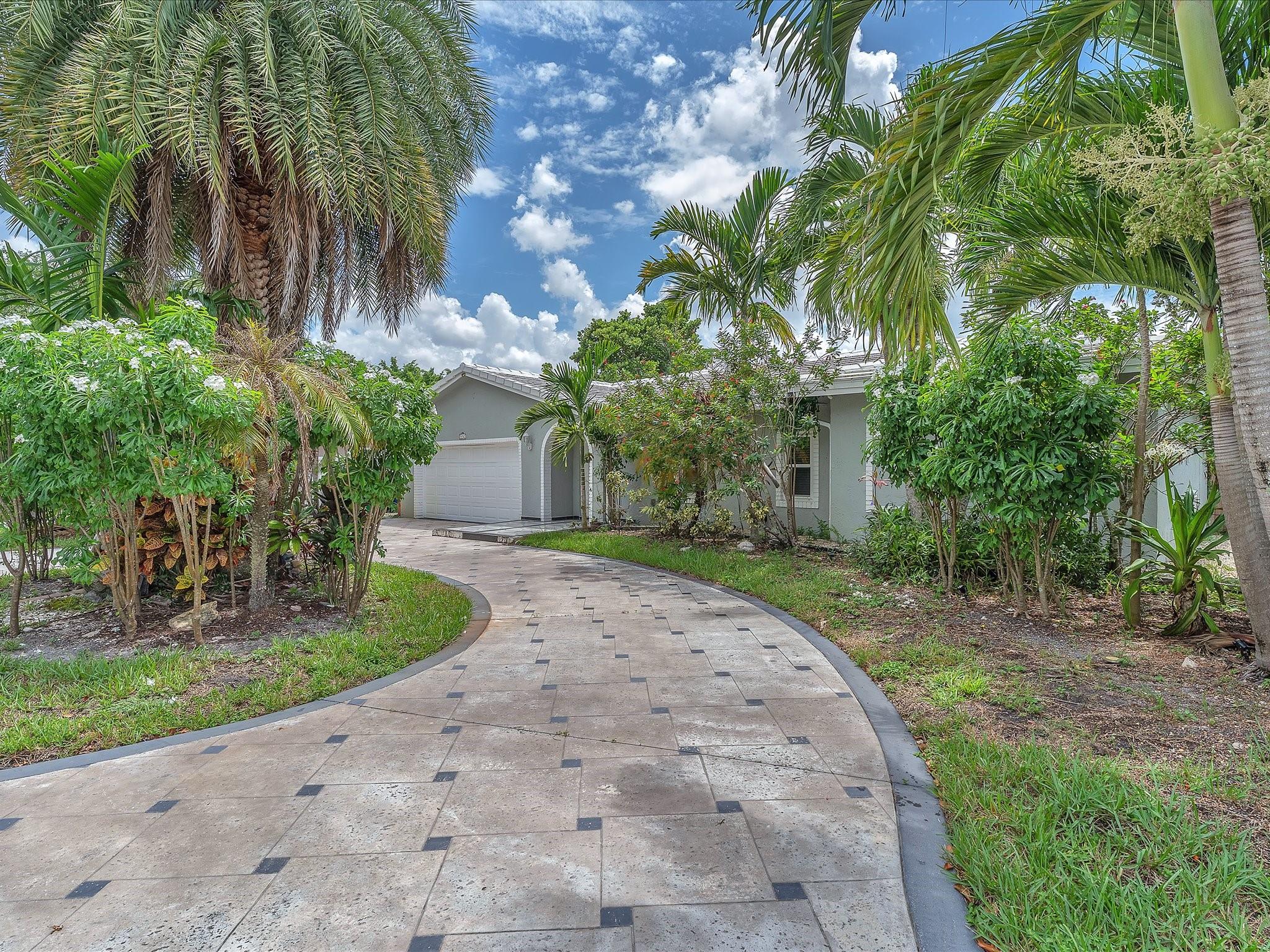 Coral Spgs Country Club - Residential Lease