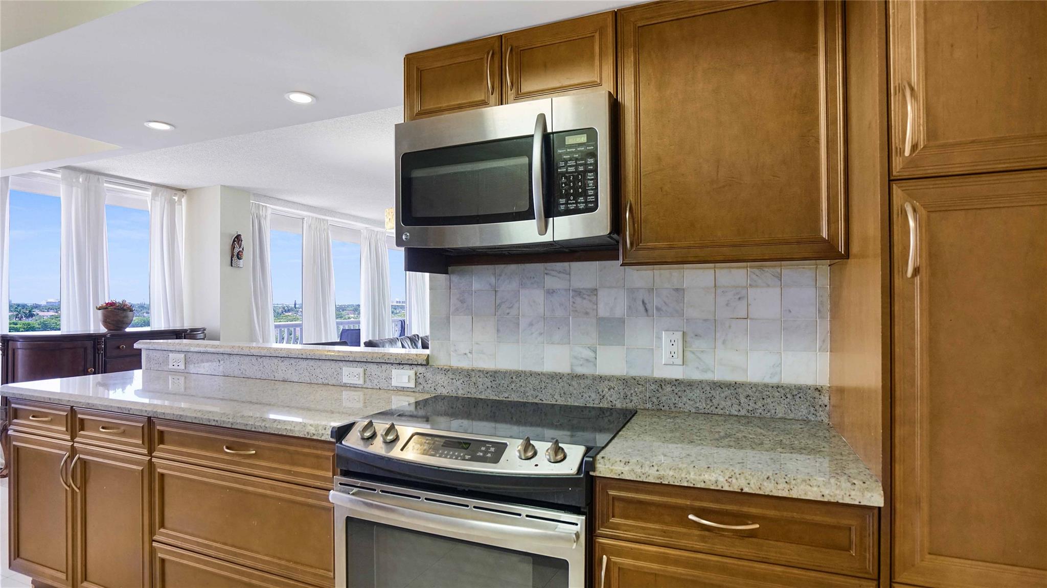 4020 Galt Ocean Dr 501